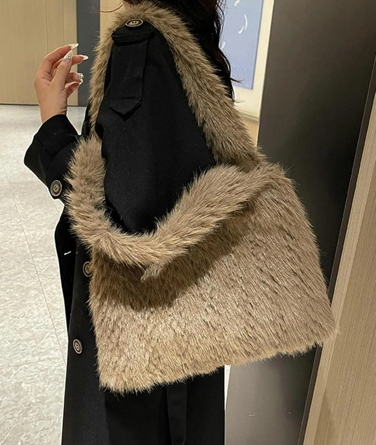 2024 Winter Fall Plush Shoulder Bag Women Fuzzy Tote Soft Faux Fur Handbag Magnetic Closure Small Zip Pocket