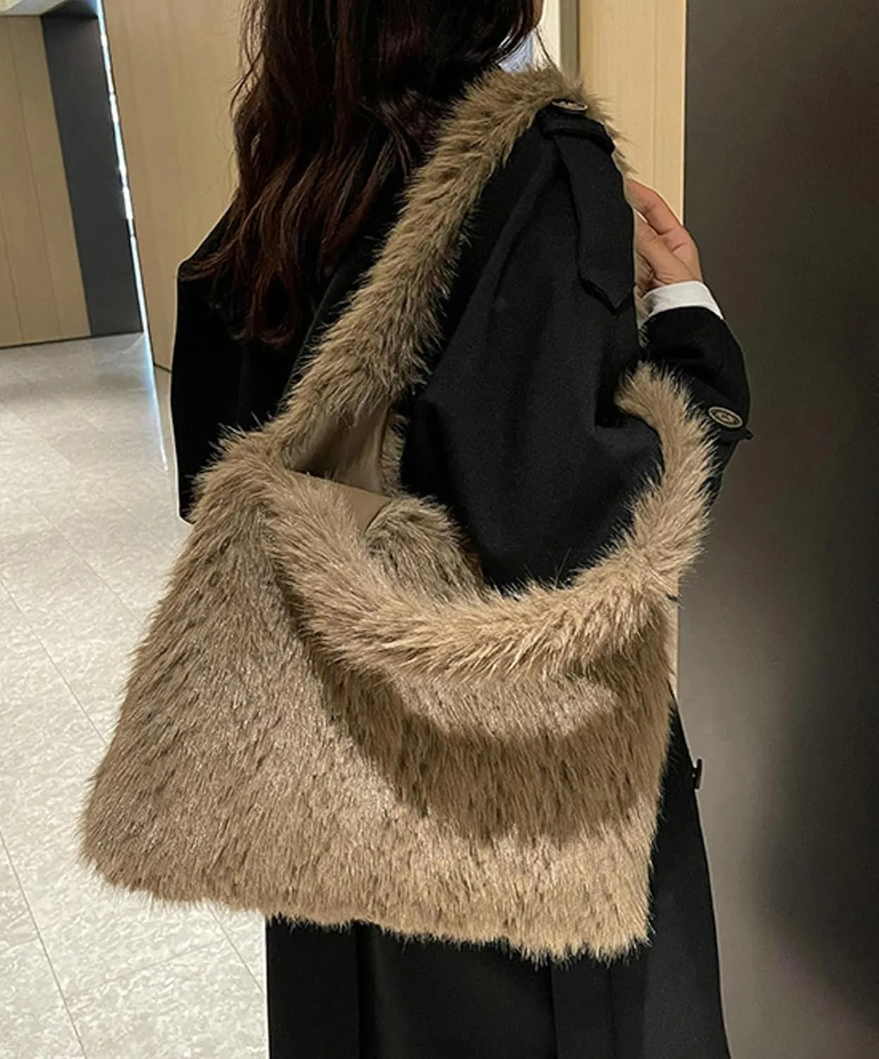 2024 Winter Fall Plush Shoulder Bag Women Fuzzy Tote Soft Faux Fur Handbag Magnetic Closure Small Zip Pocket
