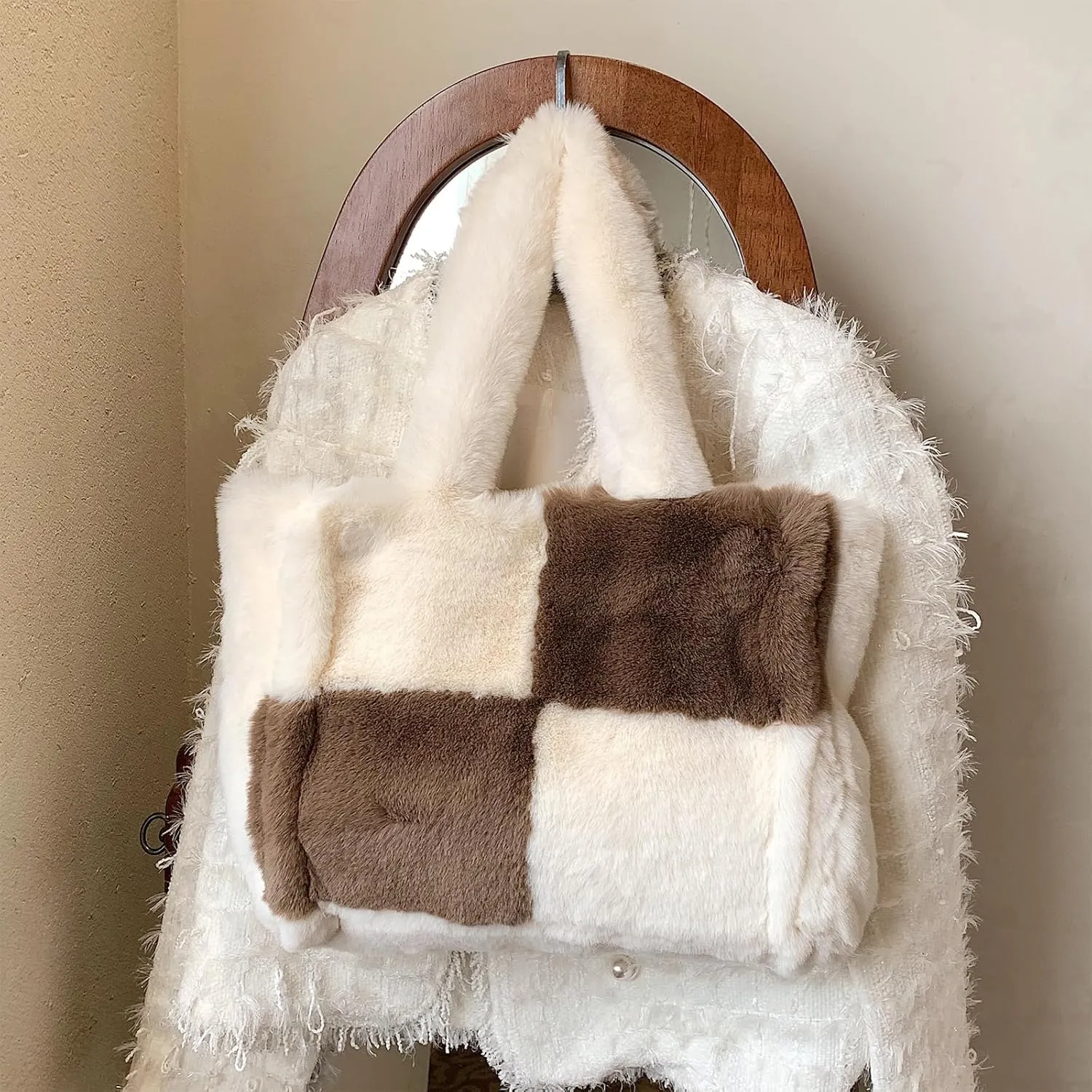 Fluffy Tote Bag, Winter Furry Purse for Women Faux Fur Bag Y2K Plush Purse Fuzzy Shoulder Handbag