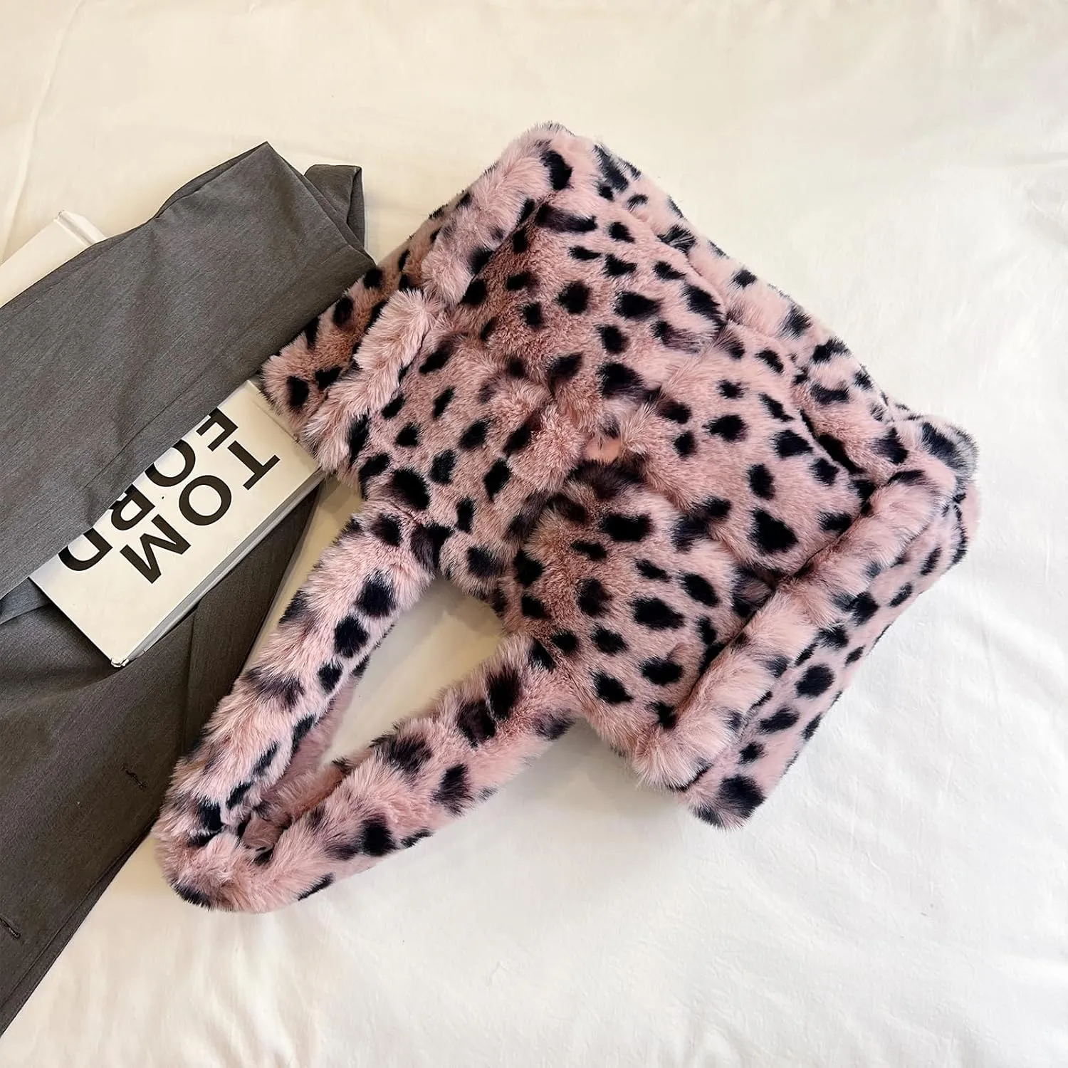 Fluffy Tote Bag, Winter Furry Purse for Women Faux Fur Bag Y2K Plush Purse Fuzzy Shoulder Handbag