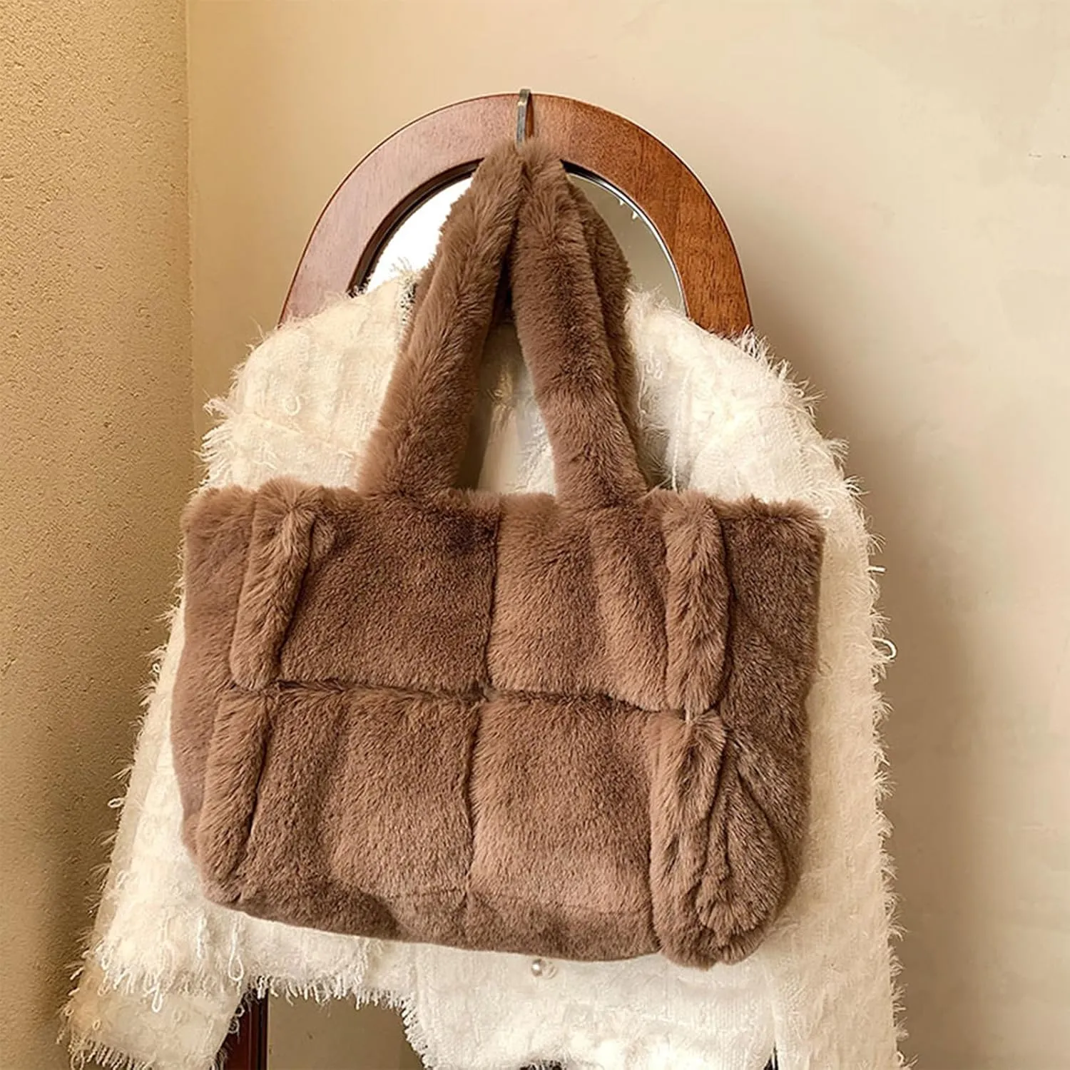 Fluffy Tote Bag, Winter Furry Purse for Women Faux Fur Bag Y2K Plush Purse Fuzzy Shoulder Handbag