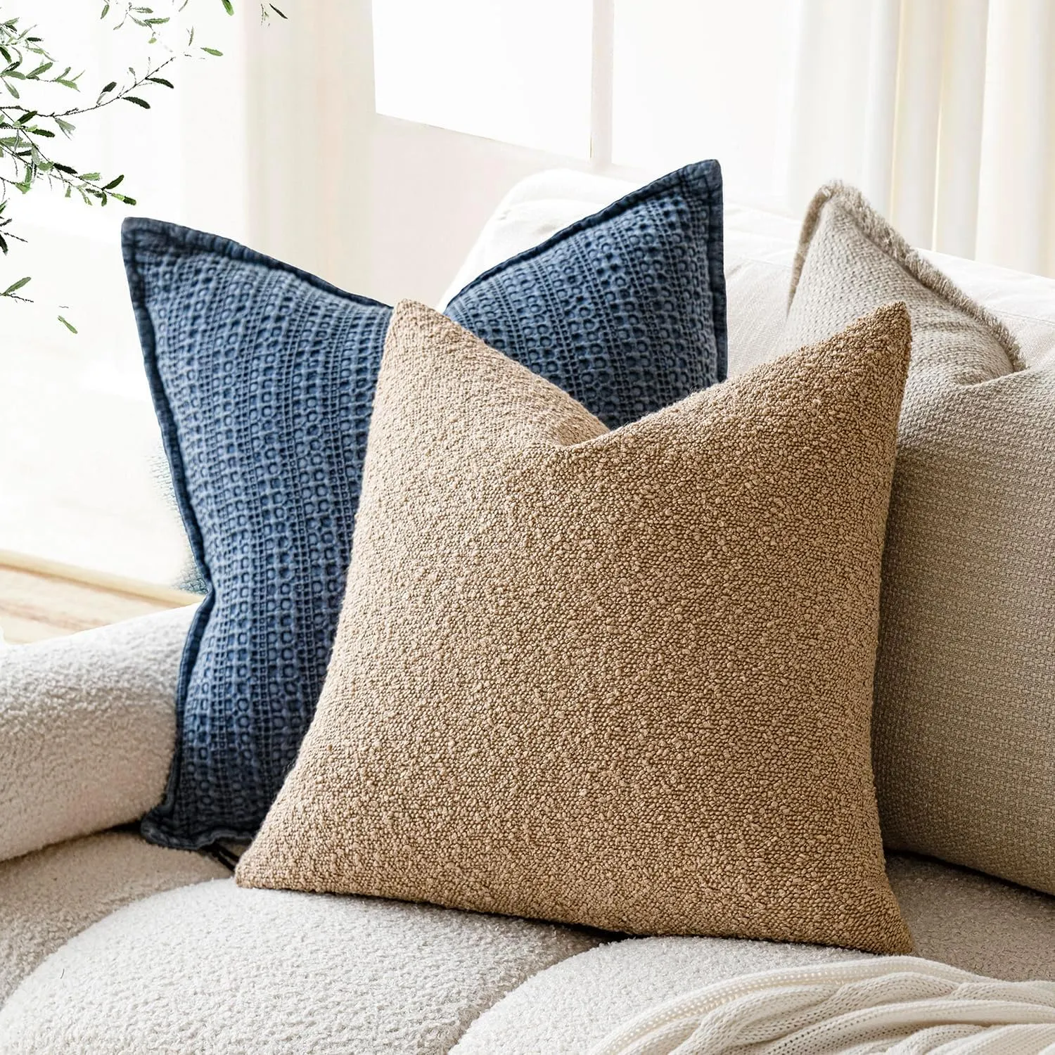 Foindtower Pack of 2 Textured Boucle Throw Pillow Covers Accent Solid Pillow Cases Cozy Soft Decorative Couch Cushion Case for Chair Sofa Bedroom Living Room Home Decor, 18 x 18 Inch,Camel