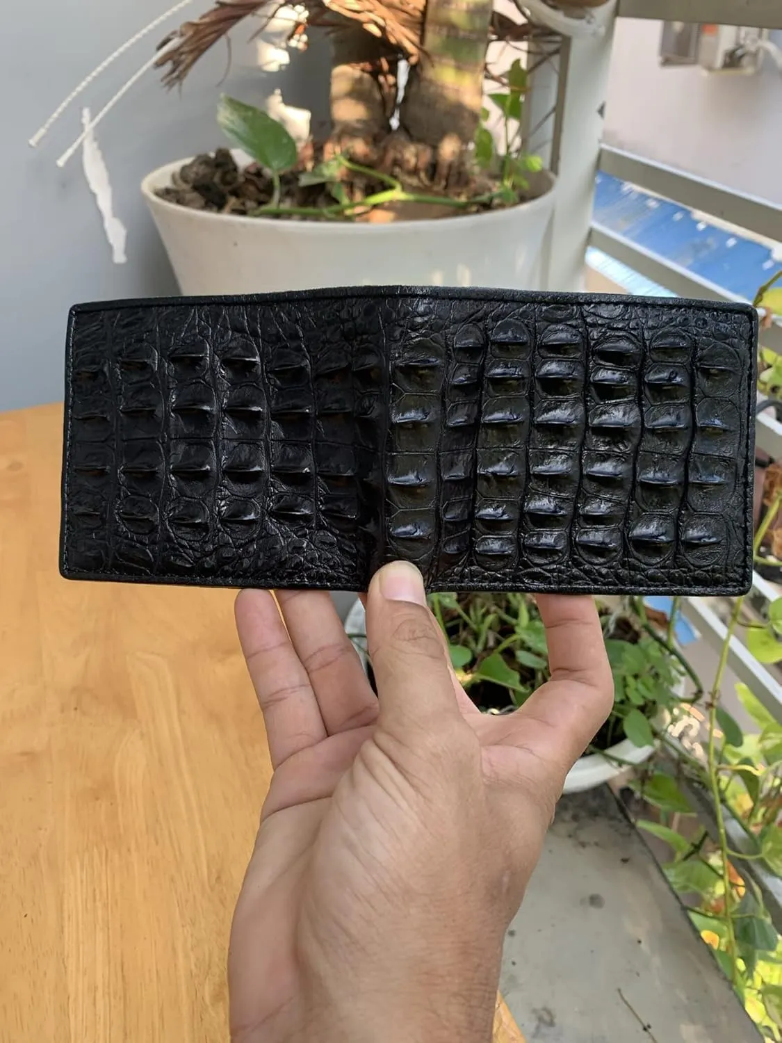 Genuine Alliga Wallets leather skin For Men Real Croco Bifold Wallets For Men gift for you (Black Hornback)