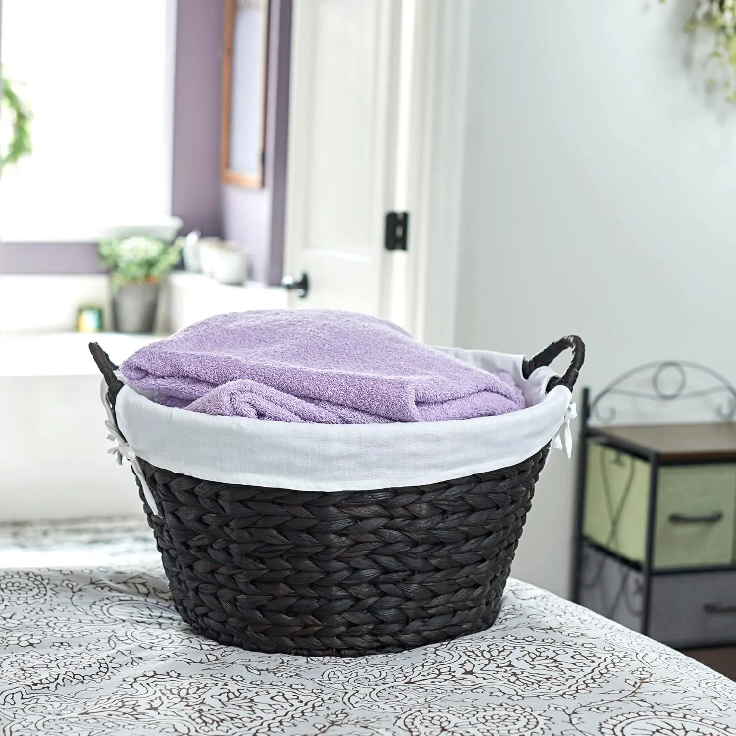 Household Essentials Round Wicker Laundry Basket with Handles, Whimsical Water Hyacinth Basket, Supportive Metal Frame, Removable Polyester Liner, Handwoven, Well-Structured and Versatile, Brown Large