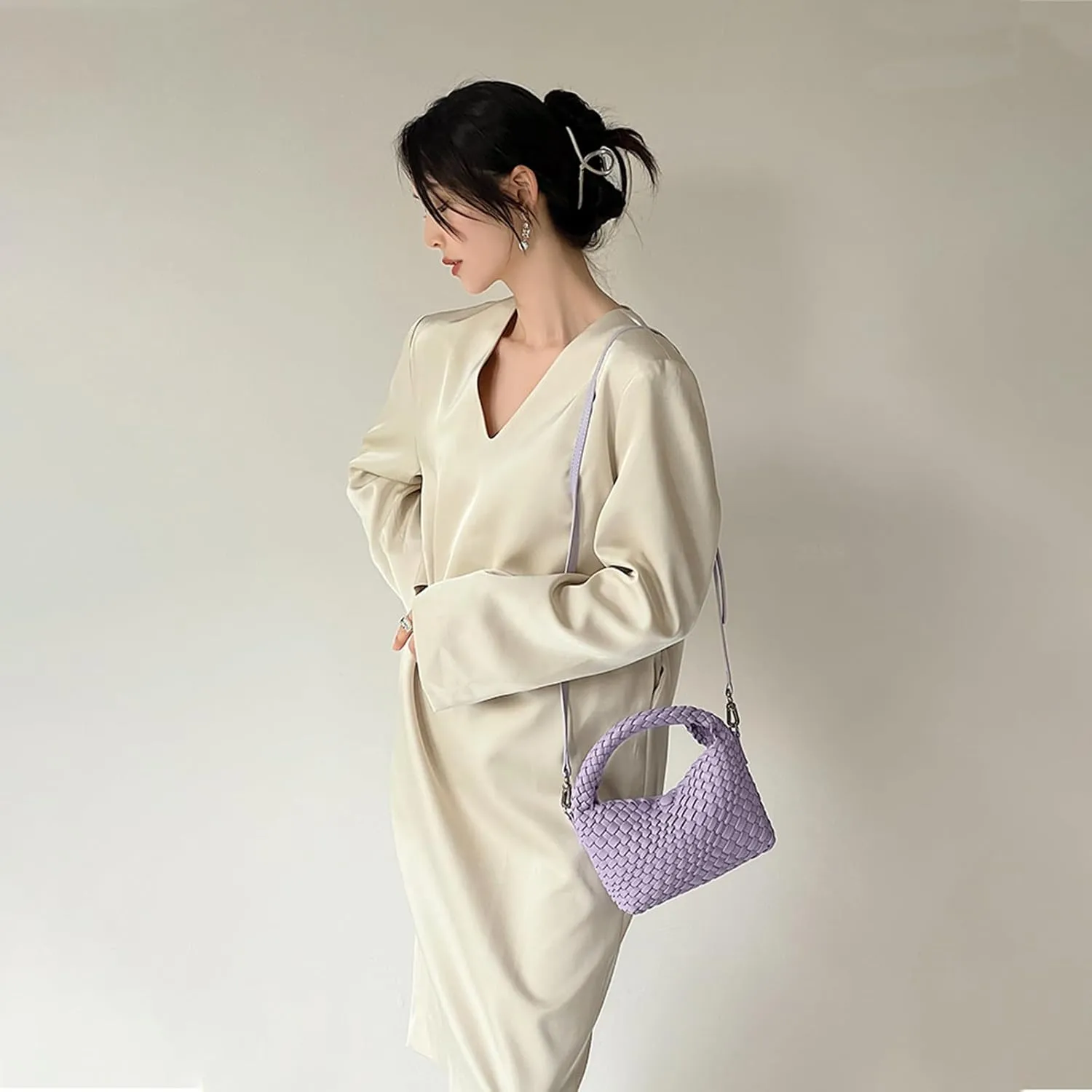 JINMANXUE Small Hand Woven Handbags for Women Shoulder Crossbody Bag Purses Cassual Top Handle Bags Hobo Curved Tote Bag