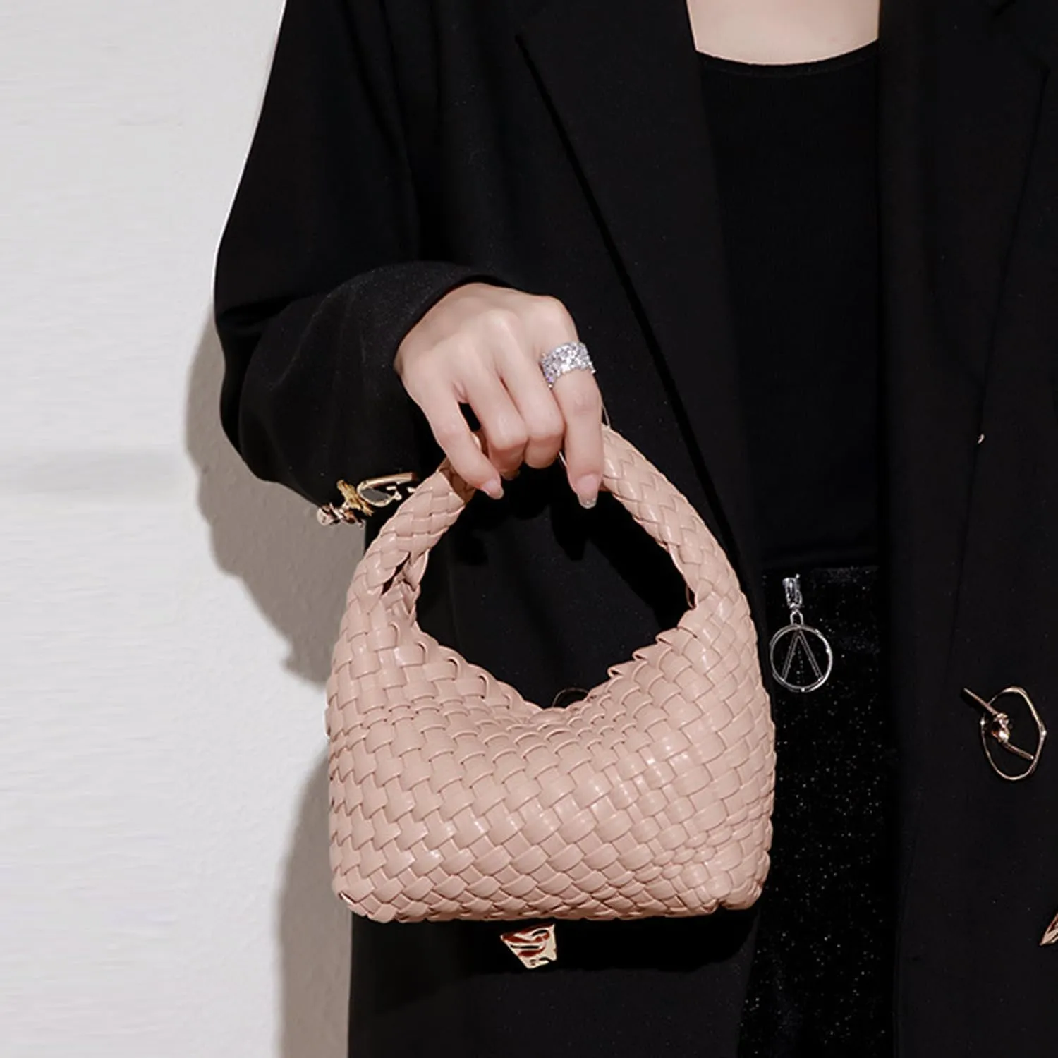 JINMANXUE Small Hand Woven Handbags for Women Shoulder Crossbody Bag Purses Cassual Top Handle Bags Hobo Curved Tote Bag