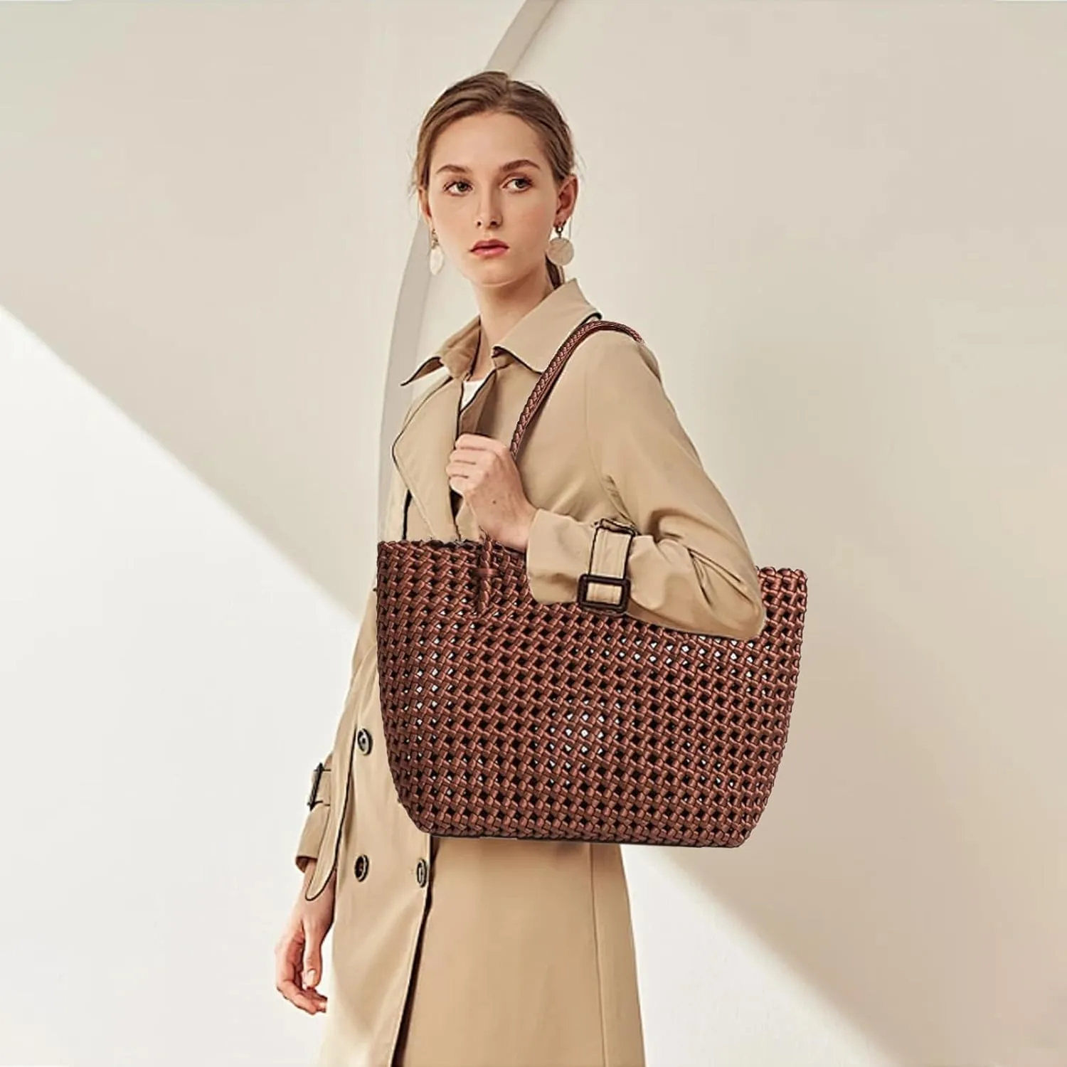 JINMANXUE Woven Tote Bag For Women,Travel Shoulder Bag, Large Hollow Beach Soft Satin Handbags Hand-woven Satchel Clutch