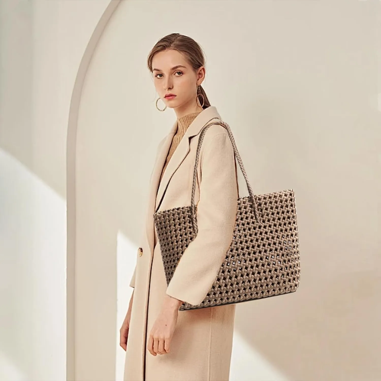 JINMANXUE Woven Tote Bag For Women,Travel Shoulder Bag, Large Hollow Beach Soft Satin Handbags Hand-woven Satchel Clutch