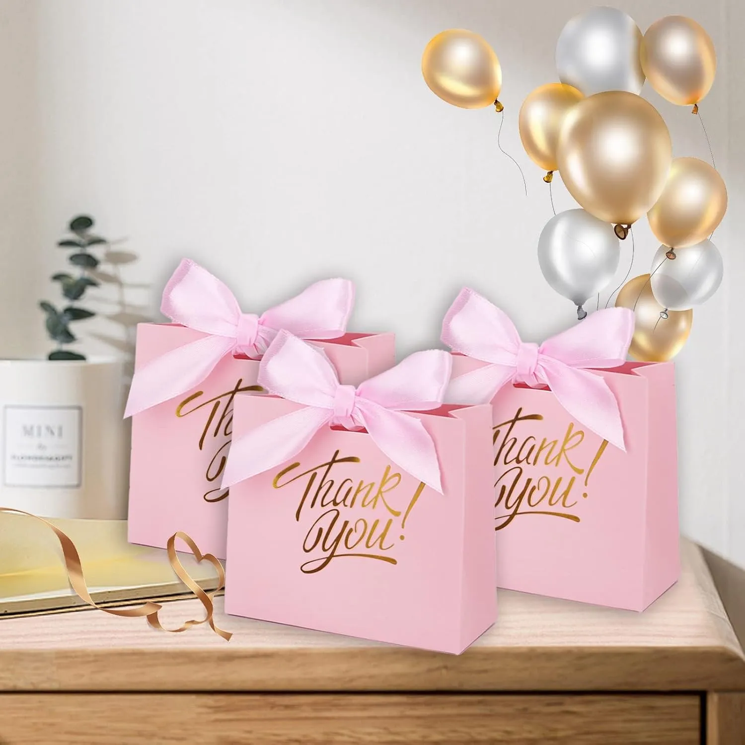 KPOSIYA Small Gift Bags, 50 Pack Small Thank You Bags 4.5x1.8x3.9 Inches Party Favor Bag Pink Paper Candy Boxes with Bow Ribbon,Mini Gift Box for Wedding Baby Shower Birthday Bridal Business Party Supplies (Pink)