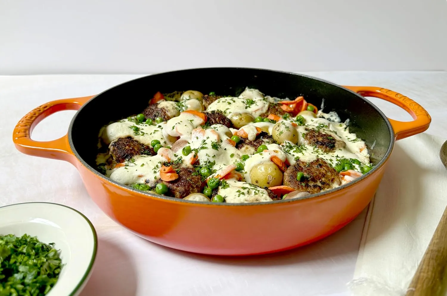 Le Creuset Signature Cast Iron Everyday Pan, 11", Sea Salt
