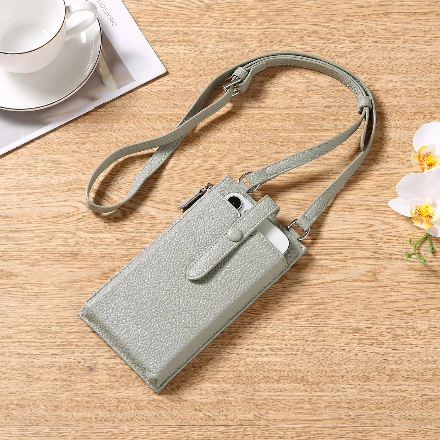 Lightweight Small Crossbody Bags for Women Vegan Leather Cell Phone Purses with Adjustable Strap and Card Slots