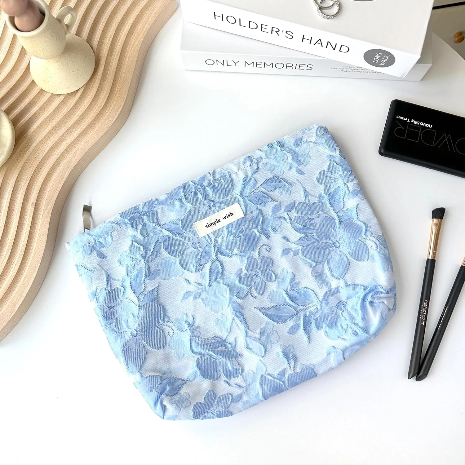 Makeup Bag Cosmetic bag Preppy Canvas Toiletry Bag for women Cute zipper pouch Organizer Travel accessories (01-Blue Embossed, Large)