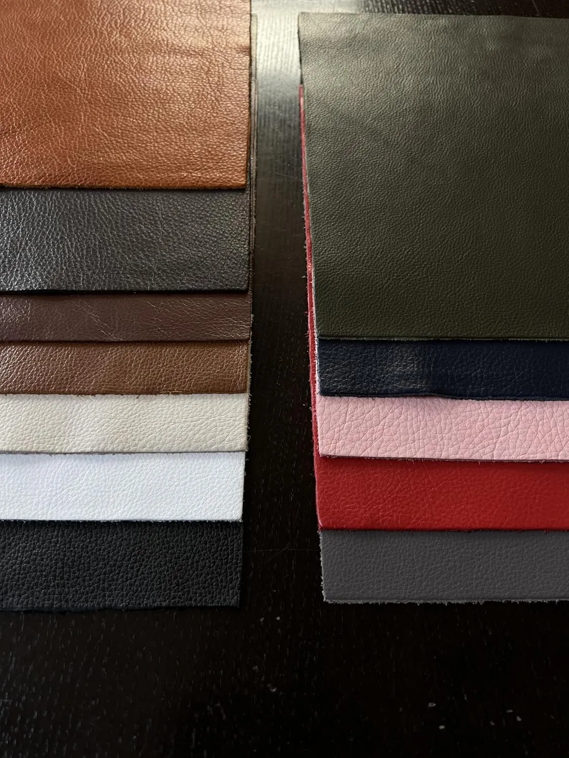 Natural Grain Cow Leathers: 12'' x 12'' Pre-Cut Leather Pieces (Black, 1 Piece)