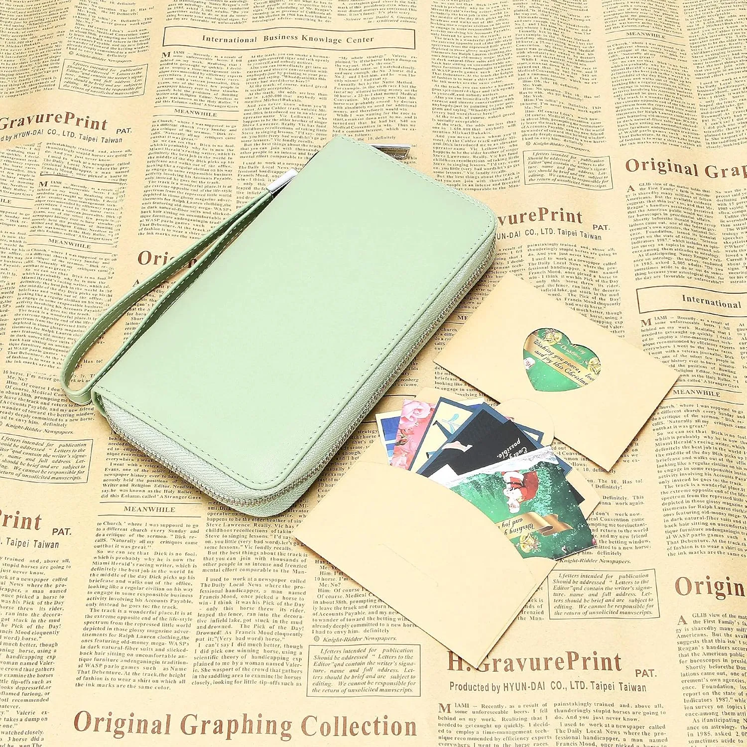 OIDERY Women Large Capacity Credit Card Wallet RFID Blocking with Removable Wristlet