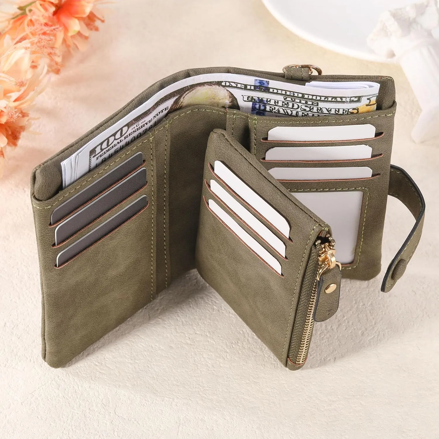Personalized Leather Wallets for Women Wallets with Zipper Coin Purse with Wrist Strap Small Ladies Wallet with Name Birth Flower Leather Wallet for Girlfriend Wife Mother's Day - Green