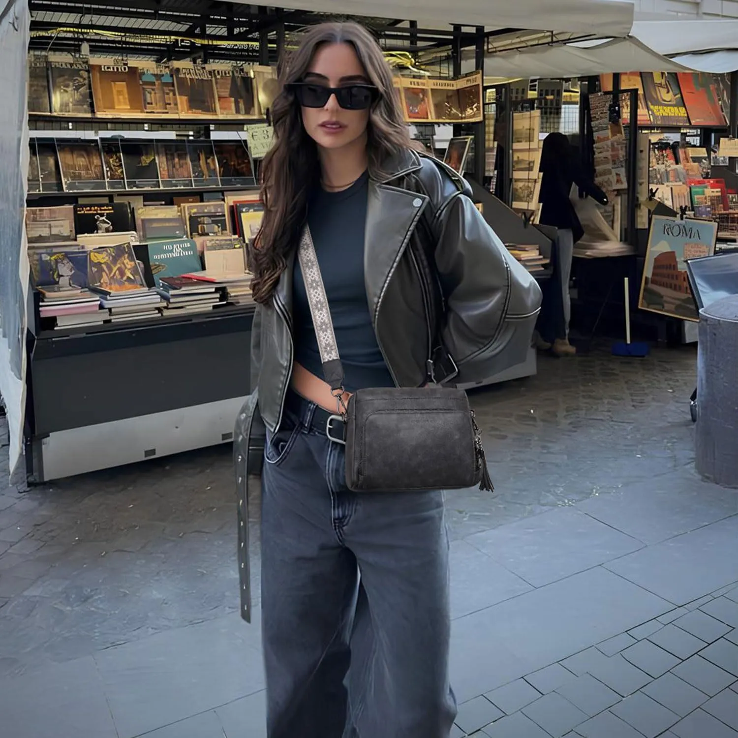 POIUGOYA Crossbody Purses for Women Trendy,Vegan Leather Medium Crossbody Bag,Women's Crossbody Travel Purse Built in Wallet
