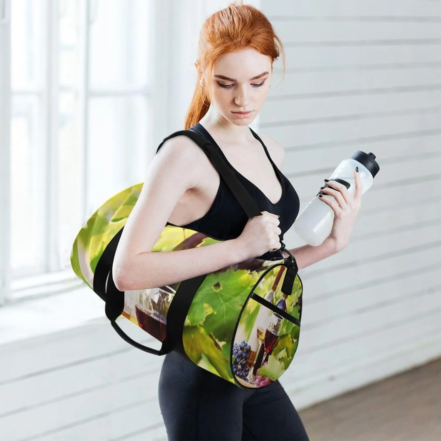 Red Wine Glasses Bottles Grapes with Green Leaves and Wooden Barrels Portable Gym Bag, Travel Bag, Luggage bag, Sports Bag, Toiletry Bag with Handles, Detachable Shoulder Strap 17.6 x 9 x 9 inch