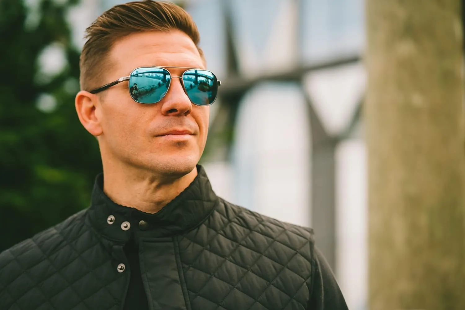 Revo Sunglasses Arthur: Polarized Crystal Glass Lens with Metal Aviator Frame