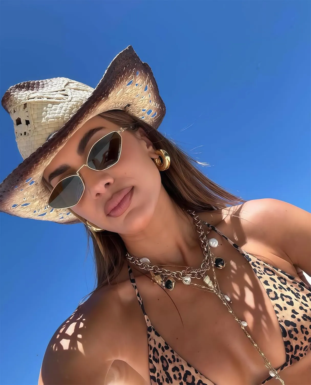 Rmerom Retro Irregular Metal Sunglasses for Women Men, 2025 Trendy Vintage 90s Chic Small Narrow Gold Frame Sun Glasses