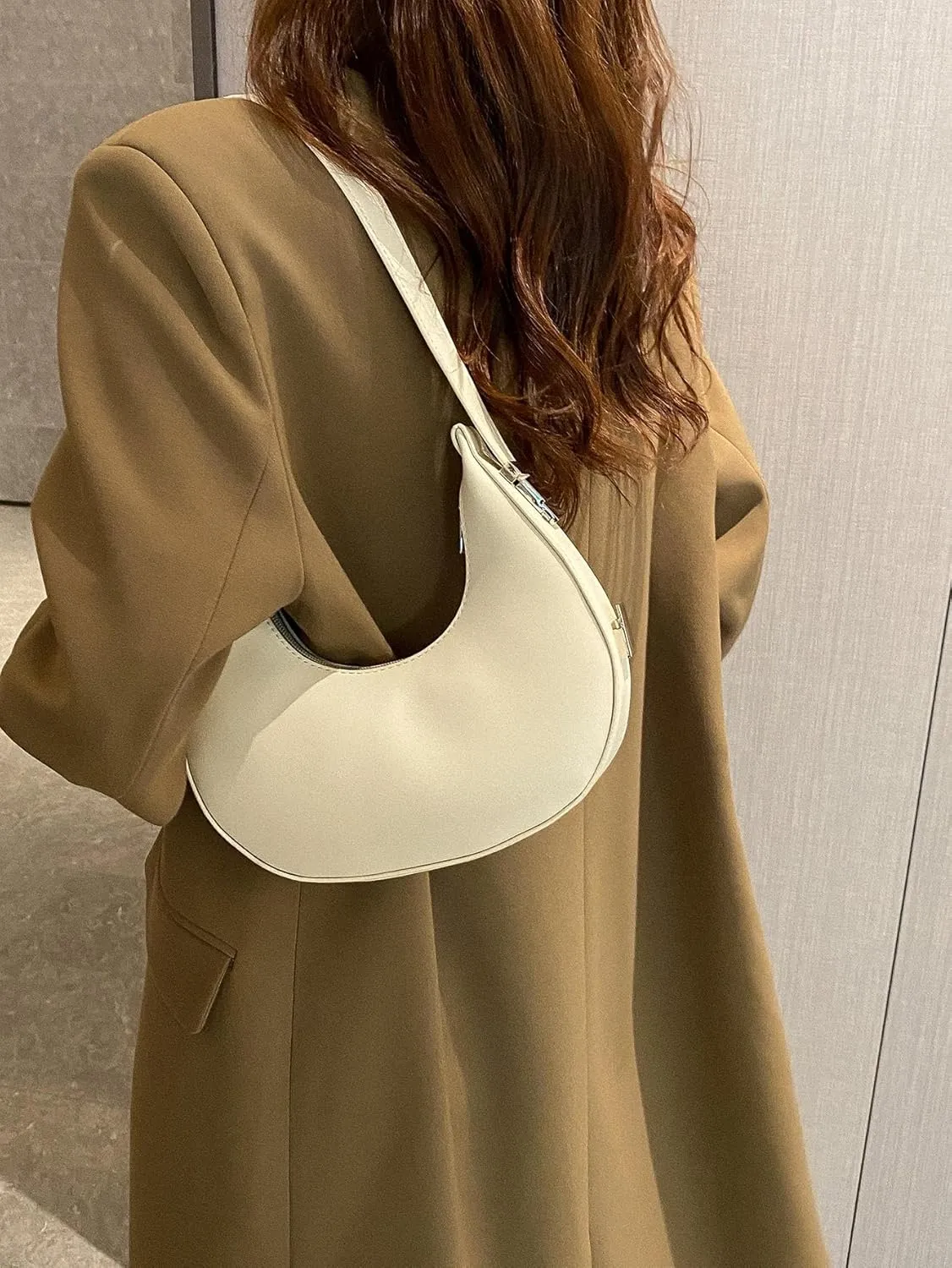 SweatyRocks Women's Snakeskin Embossed Hobo Bag Adjustable Strap Shoulder Handbag Solid Clutch Purse Round Bags