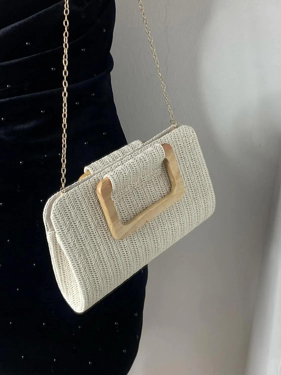 UMREN Straw Dumpling Clutch Purse for Women Woven Straw Clutch Evening Handbag Summer Vacation Beach Crossbody Bag