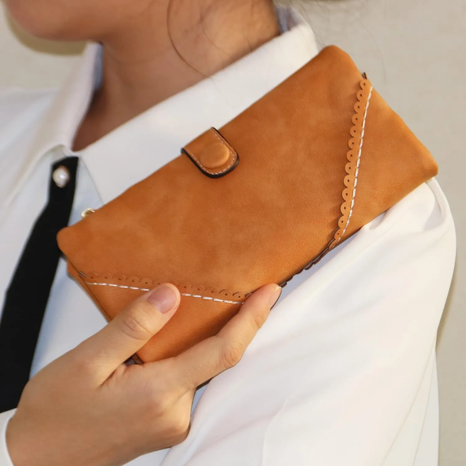 Women Vegan Leather Wallet Bifold Clutch Large Capacity Card Organizer Buckle Long Purse for Girls Candy Color
