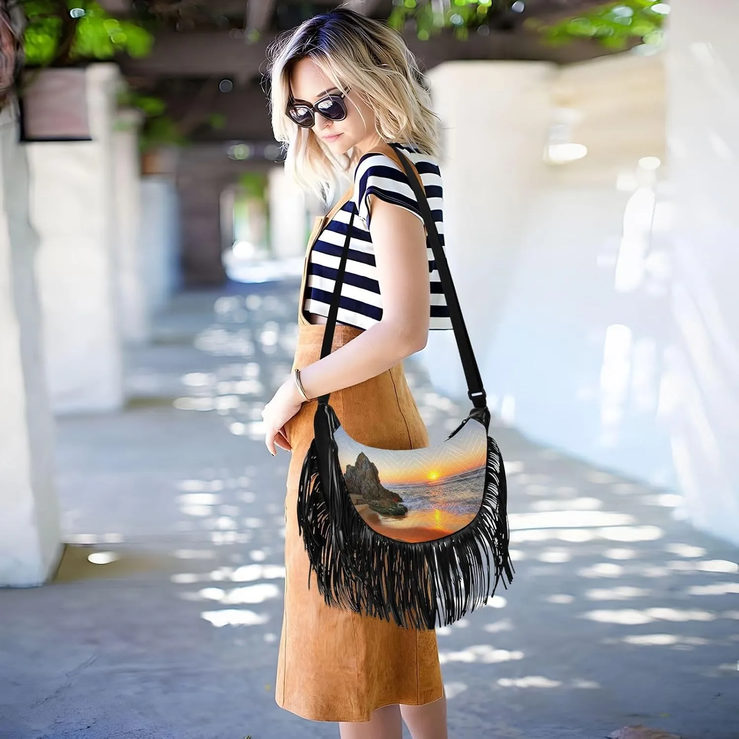Women's PU Leather Chain Cross Body Bag, Shoulder Handbag Purse with Tassel for Ladies