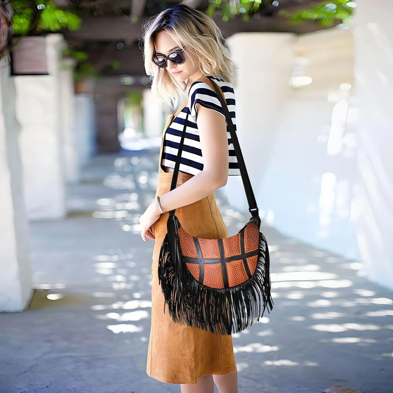 Women's PU Leather Chain Cross Body Bag, Shoulder Handbag Purse with Tassel for Ladies