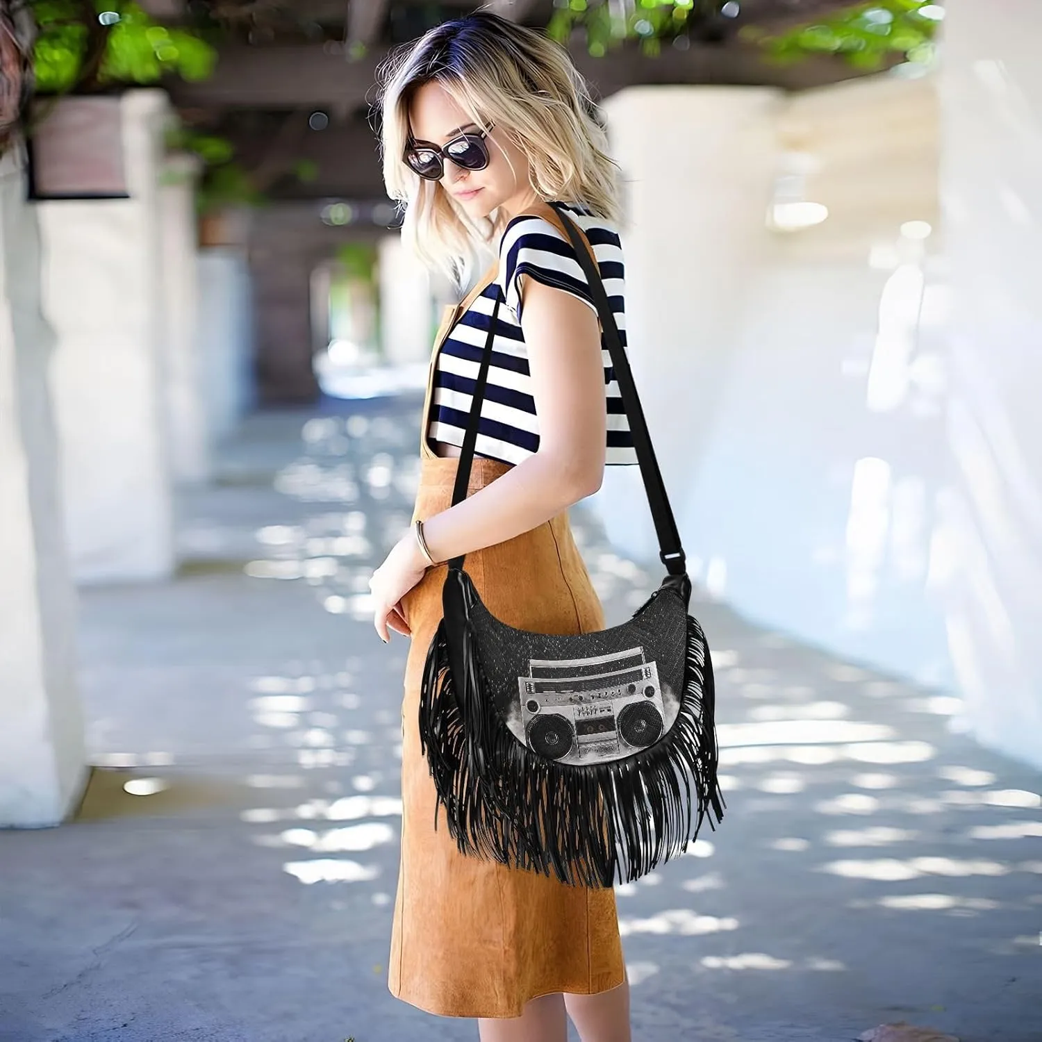 Women's PU Leather Chain Cross Body Bag, Shoulder Handbag Purse with Tassel for Ladies