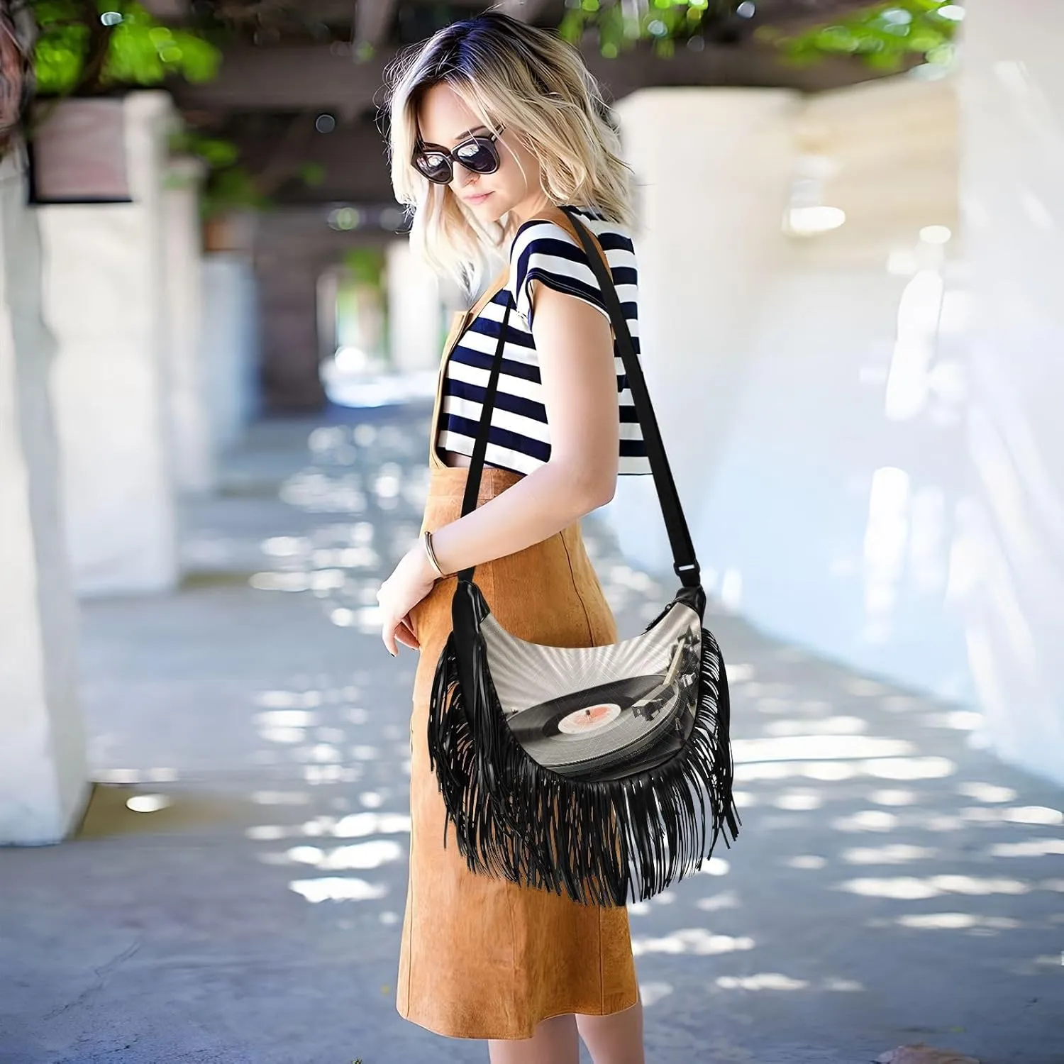 Women's PU Leather Chain Cross Body Bag, Shoulder Handbag Purse with Tassel for Ladies